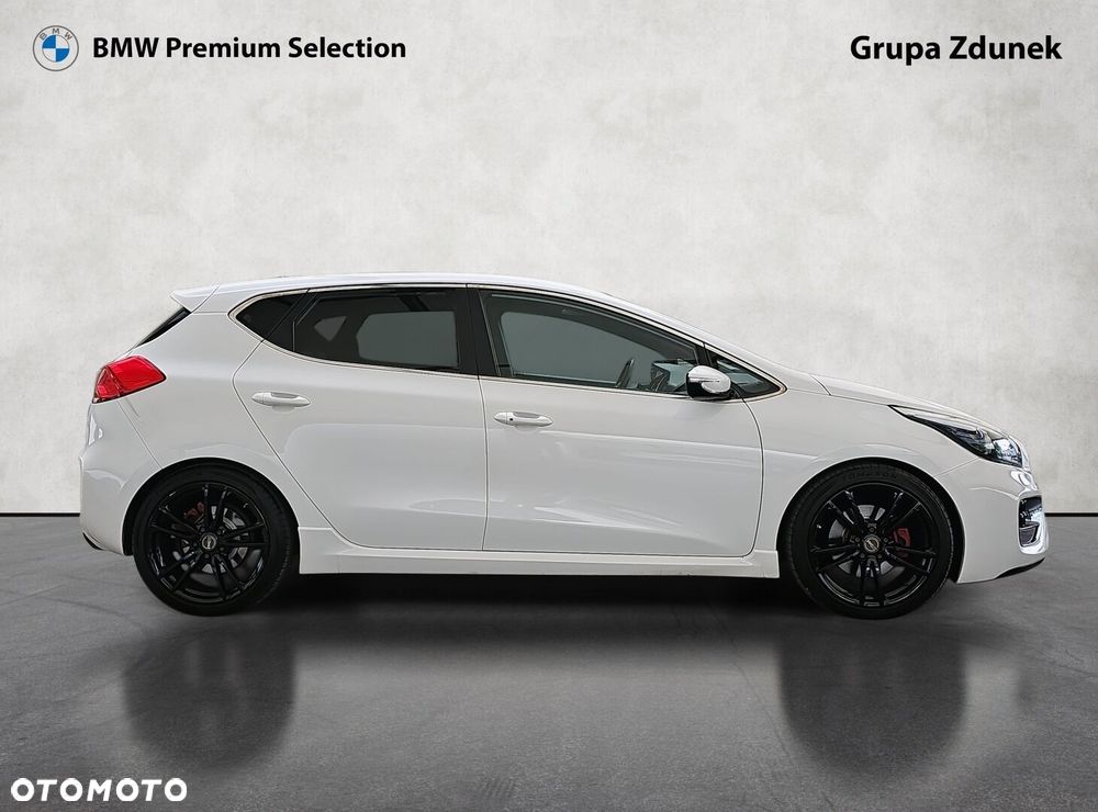 Kia Ceed - 5