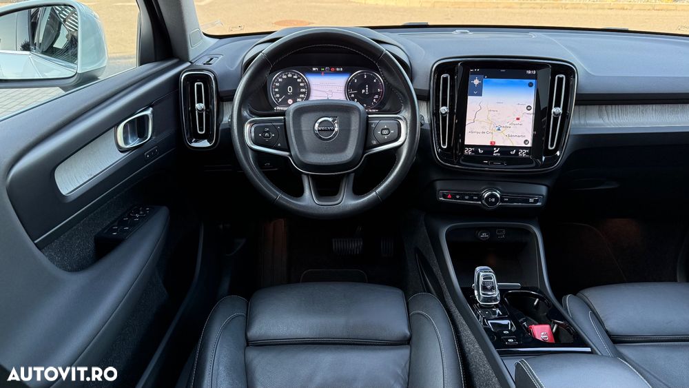 Volvo XC 40 D4 AWD Geartronic Inscription - 17