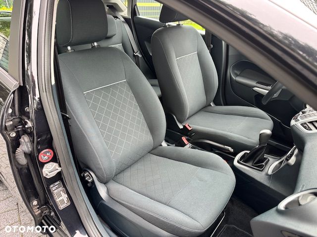 Ford Fiesta 1.25 Titanium EU5 - 16
