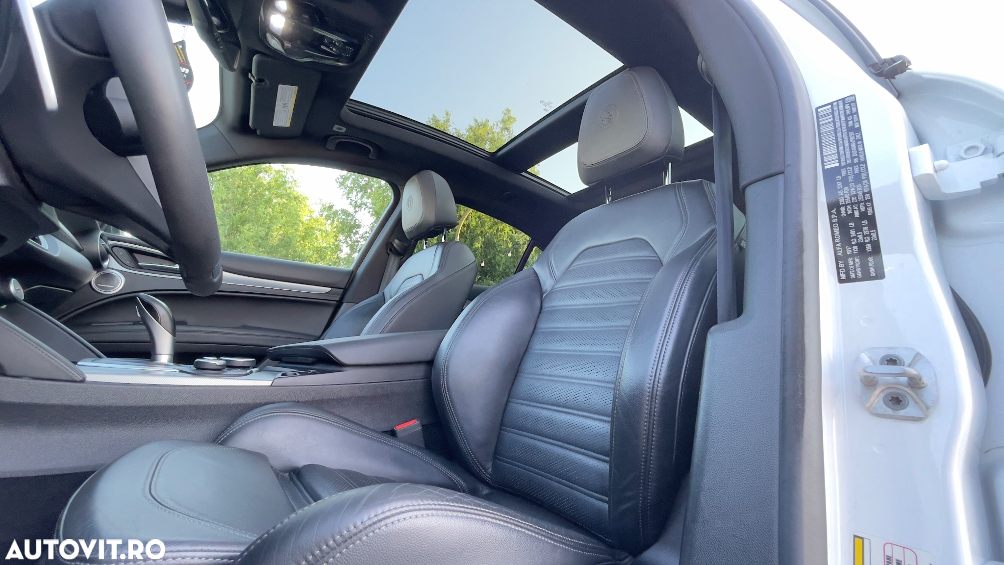 Alfa Romeo Stelvio 2.0 Turbo 16V AT8-Q4 Veloce - 22