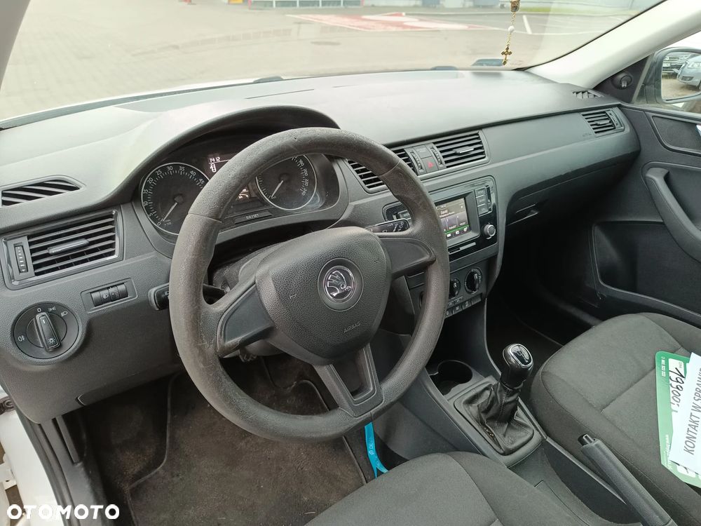 Skoda RAPID 1.6 TDI DPF Ambition - 9