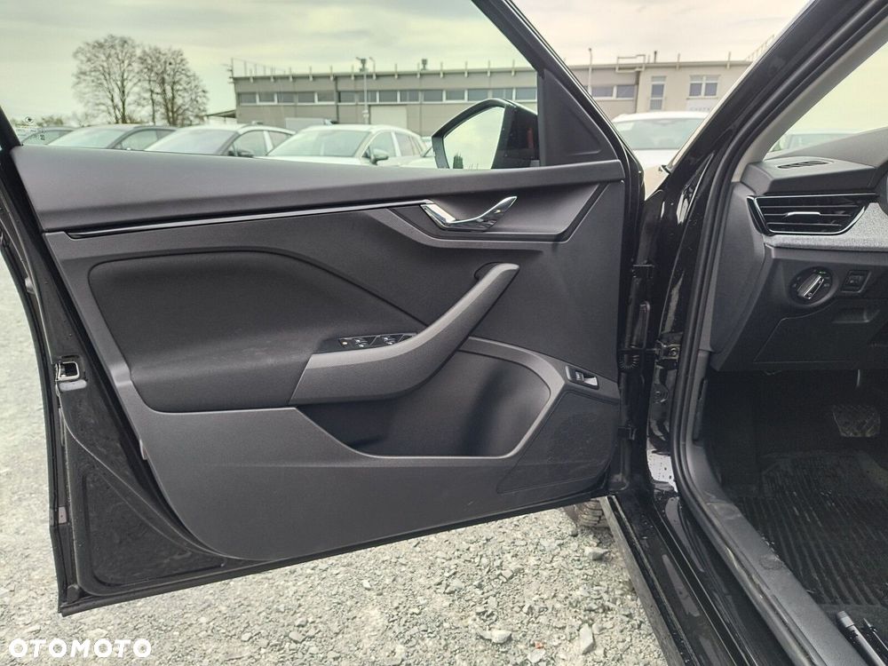 Skoda Kamiq 1.0 TSI Edition 130 DSG - 10