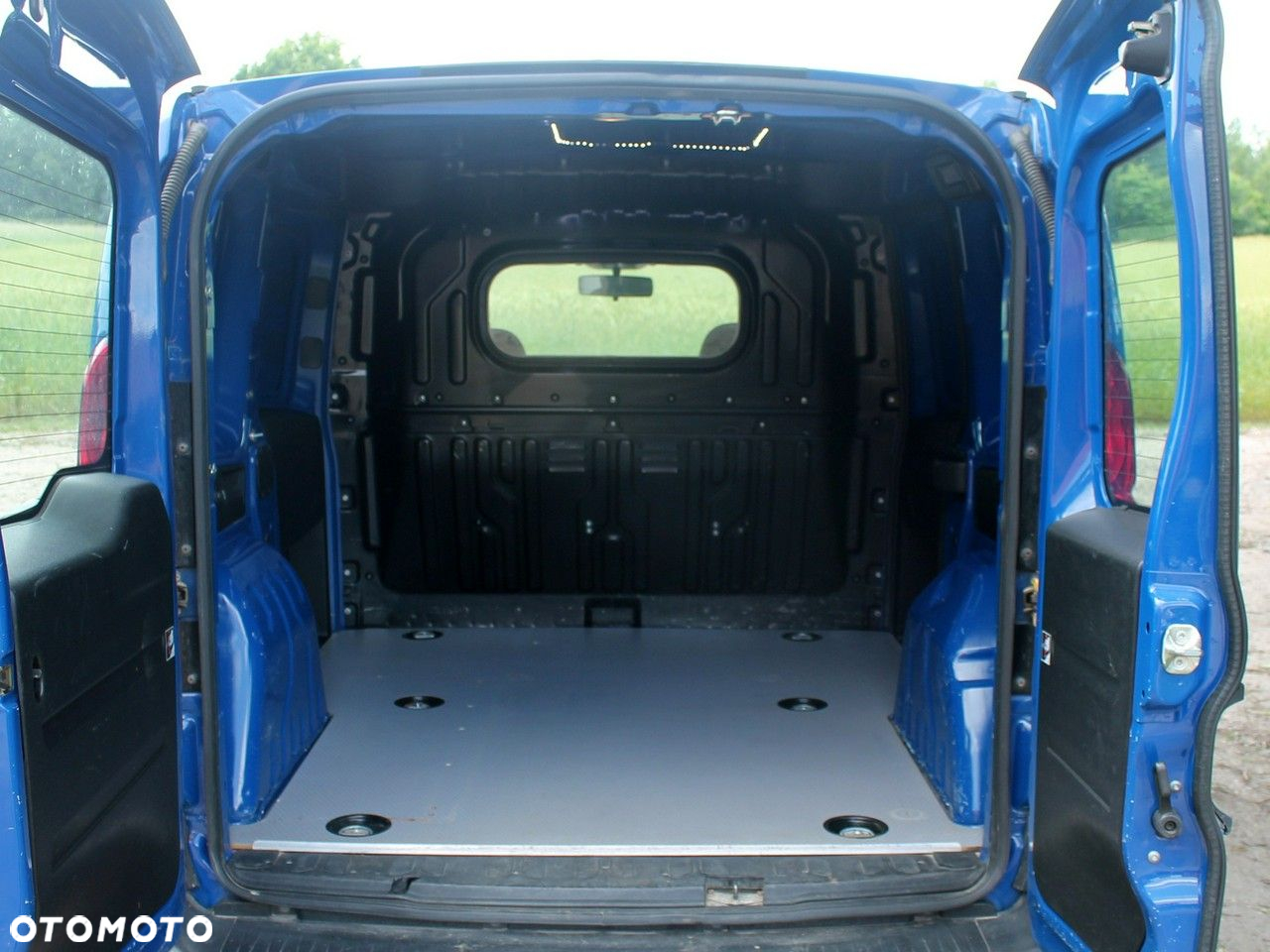 Opel Combo - 8
