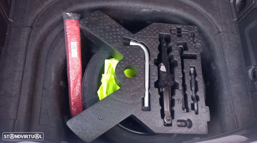 SEAT Leon ST 1.6 TDI S&S Style - 3