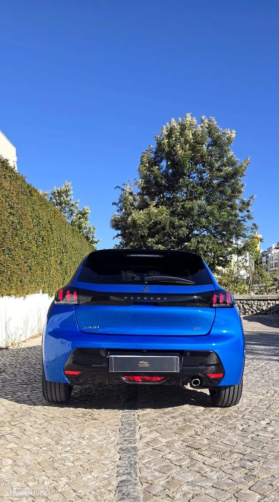 Peugeot 208 1.2 PureTech GT EAT8 - 23