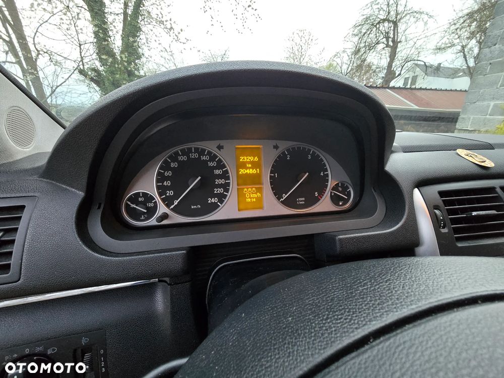 Mercedes-Benz Klasa B 200 CDI DPF Autotronic SPORT EDITION - 5