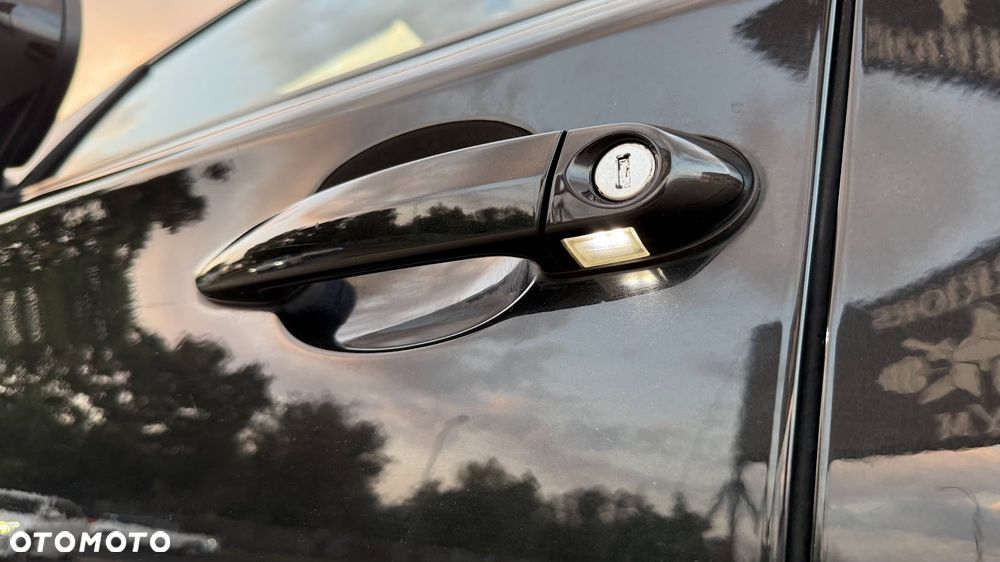 BMW Seria 1 - 18