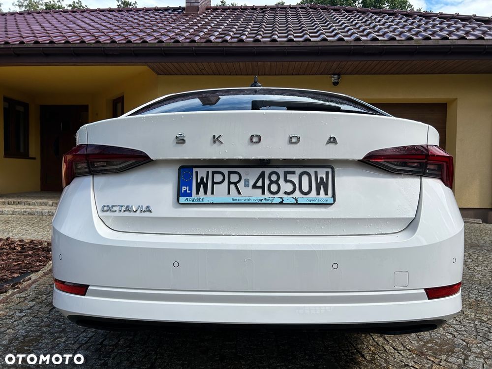 Skoda Octavia 2.0 TDI Ambition - 16
