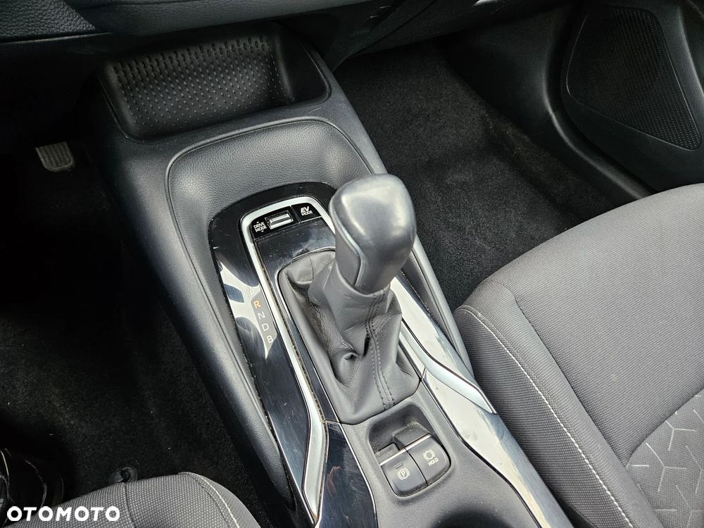Toyota Corolla 1.8 Comfort - 21