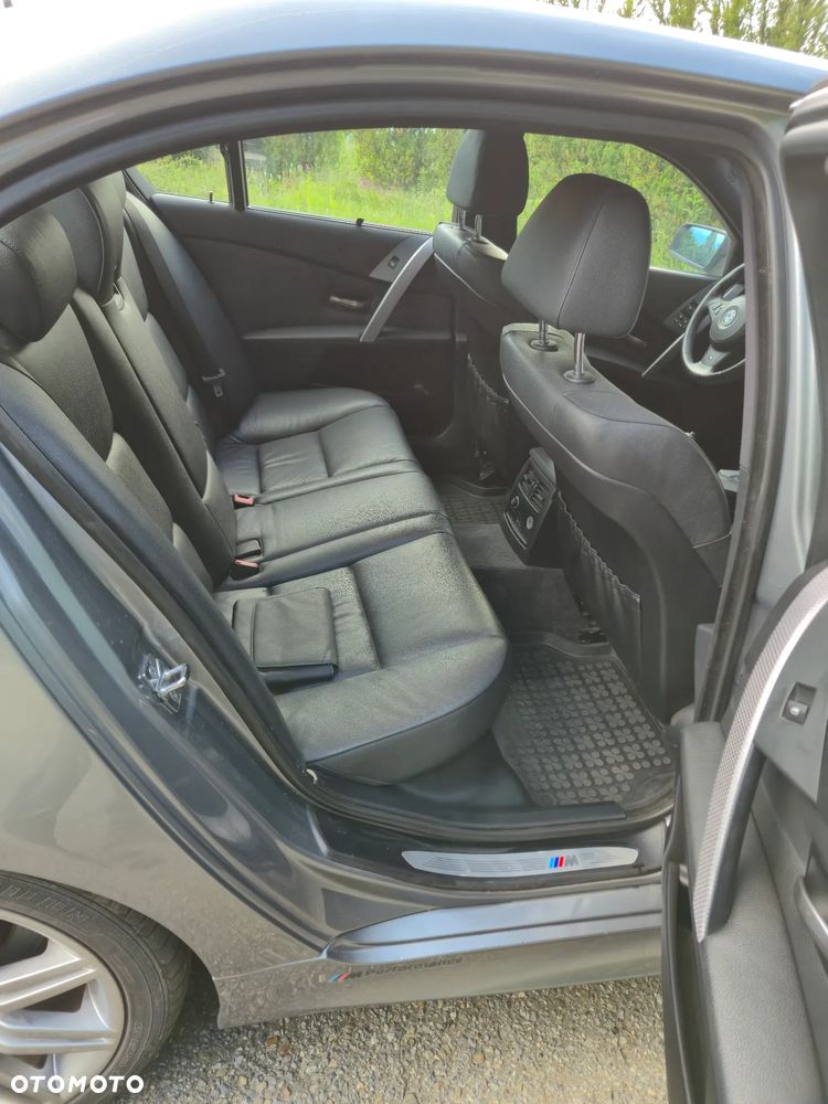BMW Seria 5 520d - 15