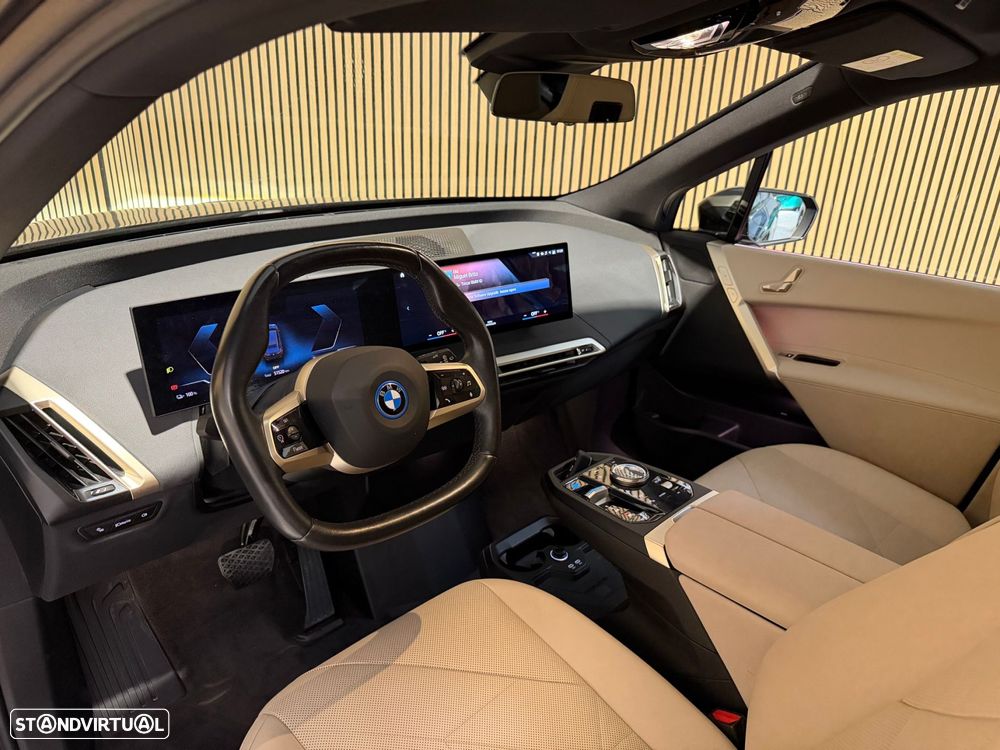 BMW iX xDrive40 - 5