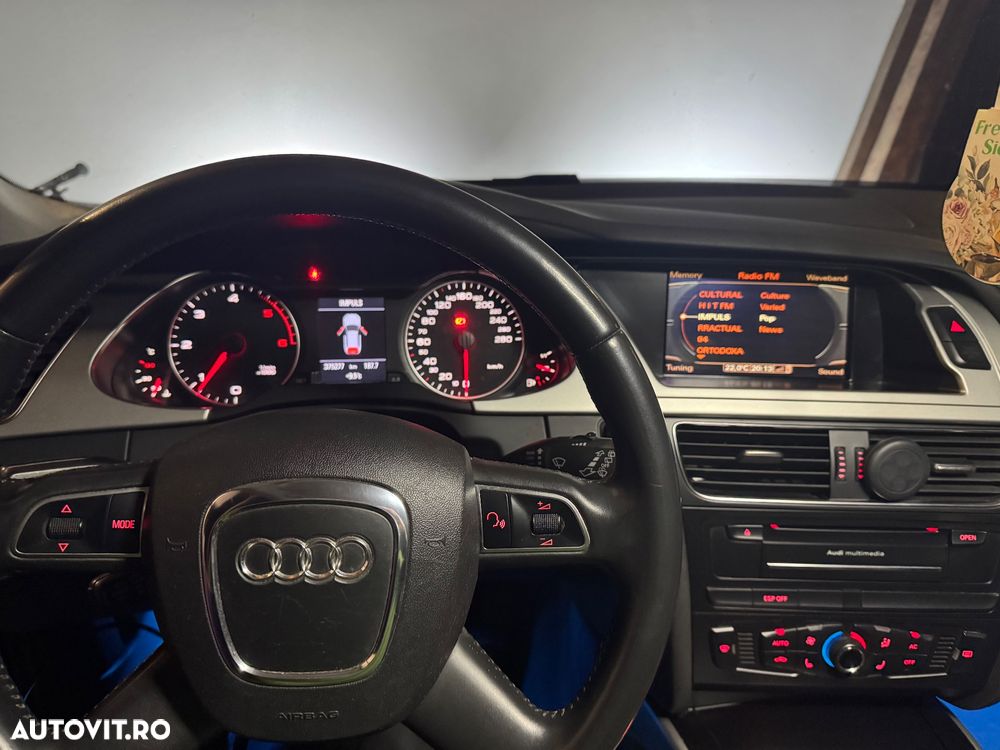 Audi A4 2.0 TDI e DPF Ambiente - 13