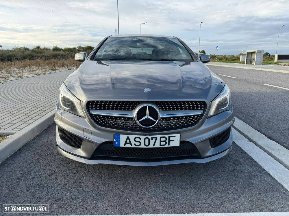 Mercedes-Benz CLA 180 Shooting Brake d AMG Line - 9