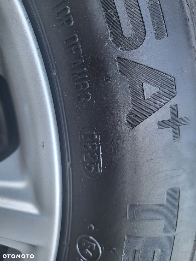 Ford Focus 1.0 EcoBoost Titanium - 18