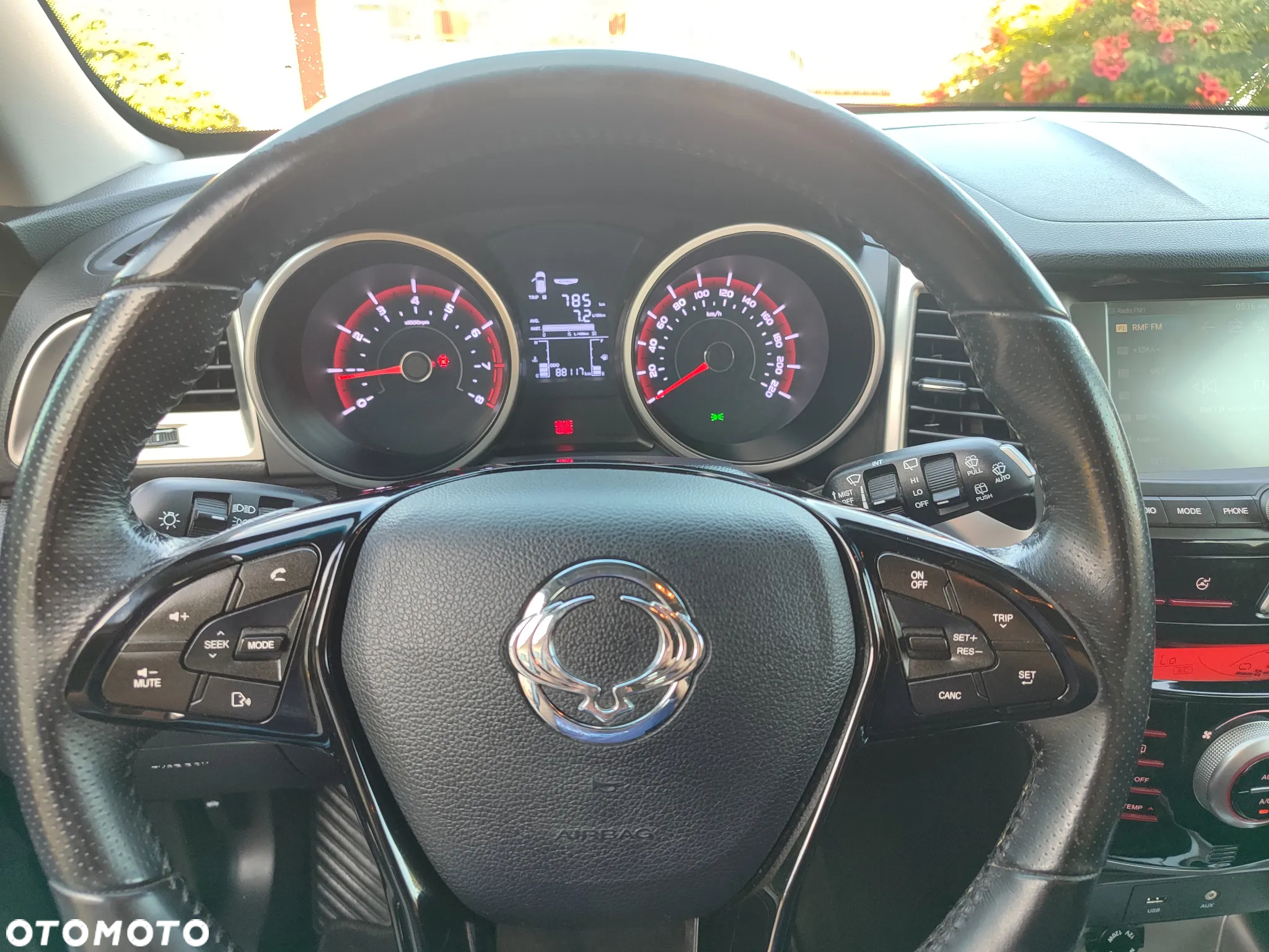 SsangYong/KGM Tivoli 1.6 Crystal Base - 19