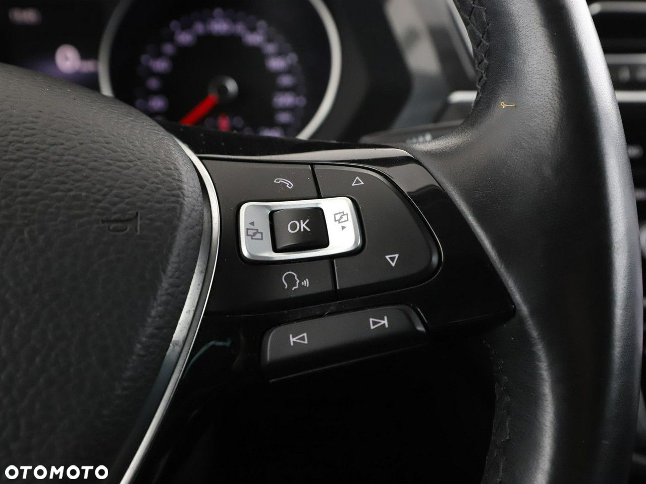 Volkswagen Tiguan 1.4 TSI (BlueMotion Technology) Sound - 33