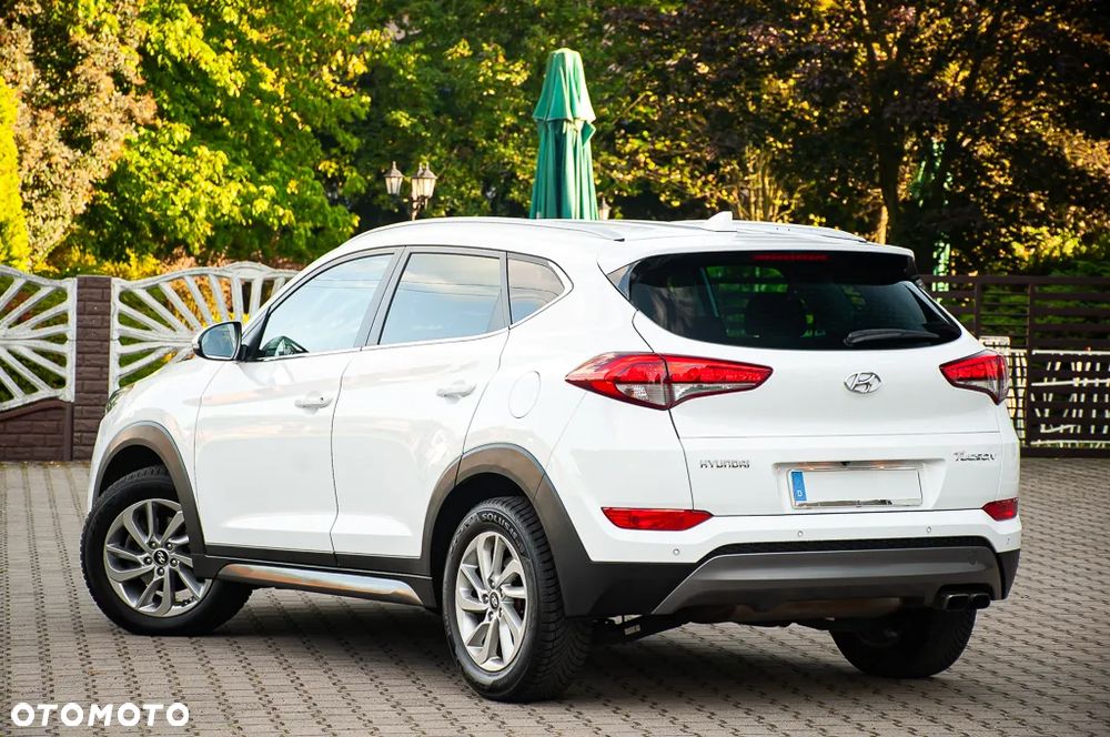 Hyundai Tucson 2.0 CRDi 2WD Style - 18