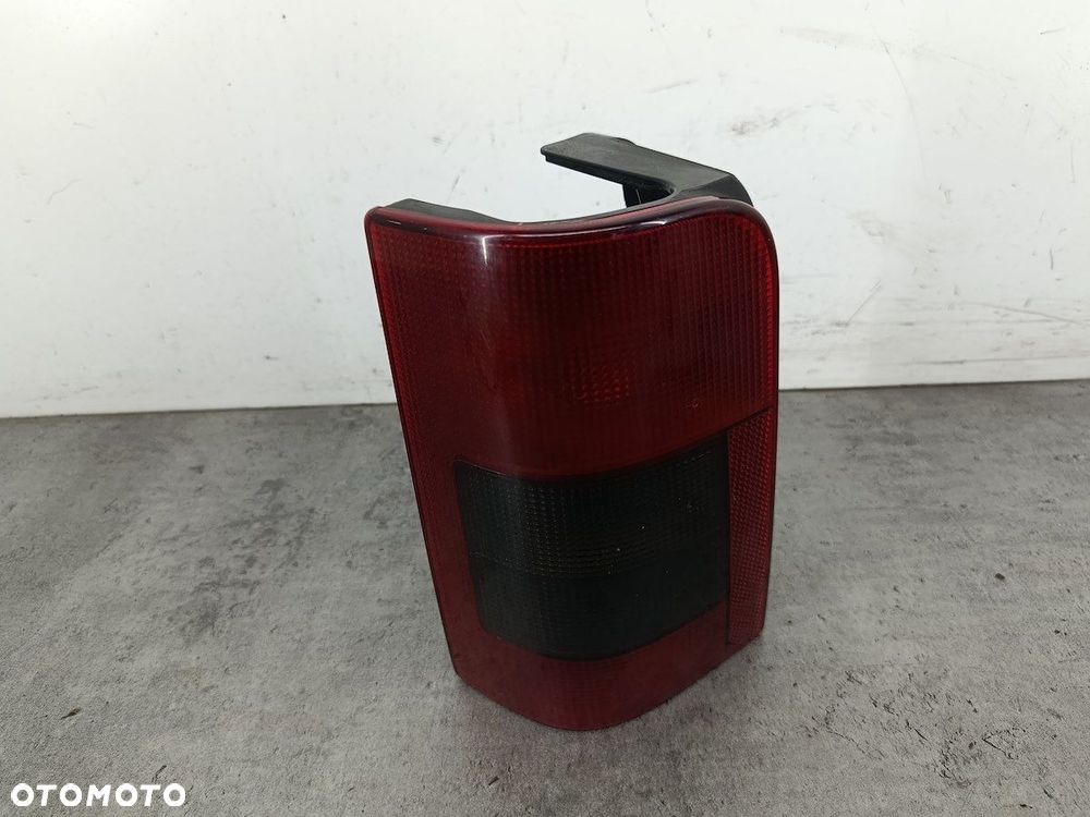 LAMPA TYLNA LEWA PEUGEOT PARTNER I FL - 1