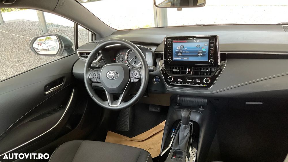 Toyota Corolla 1.8 HSD TS Dynamic - 38