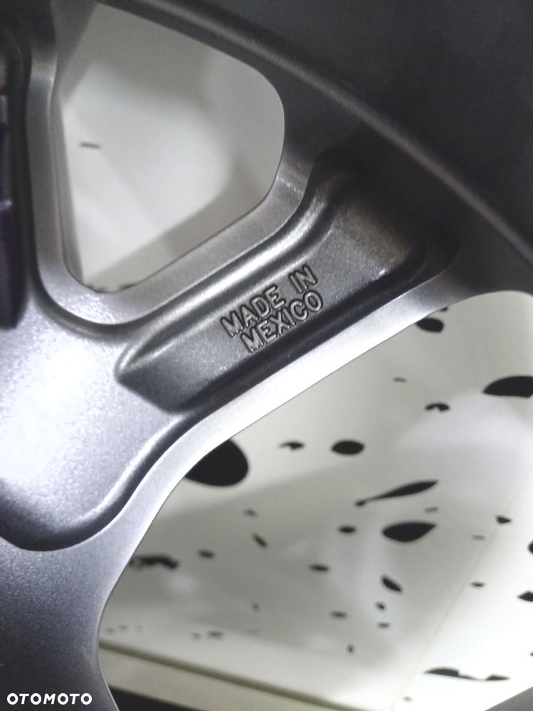 felgi NOWE ALU OEM 18 5x127 Chrysler PACIFICA Oryginalne NOWE - 10