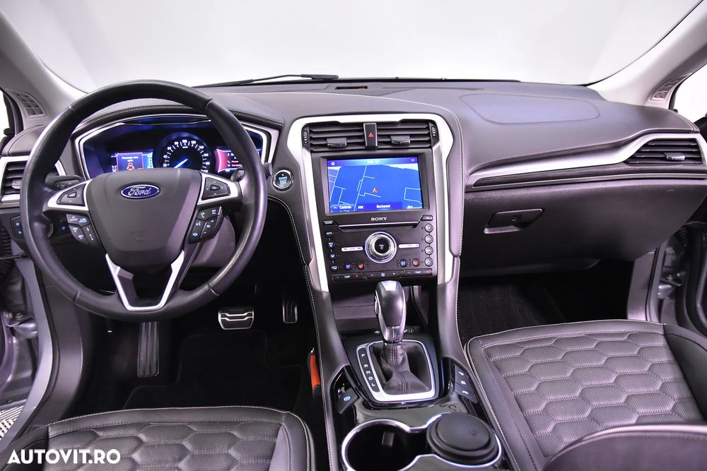 Ford Mondeo 2.0 HEV Vignale - 9