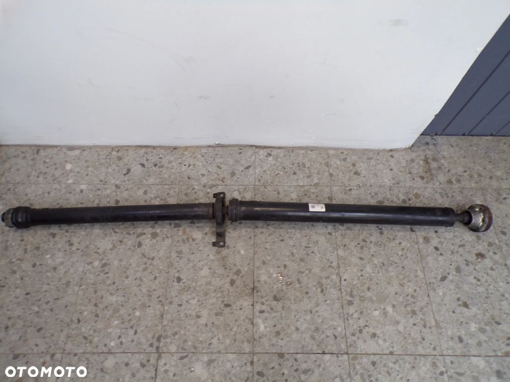 WAŁ NAPĘDOWY AUDI A6 C7 4M0521101AL - 1