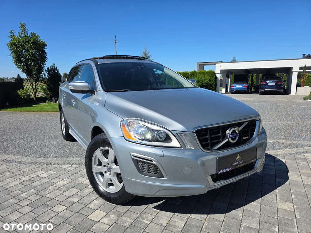 Volvo XC 60 D5 AWD Geartronic Summum - 4