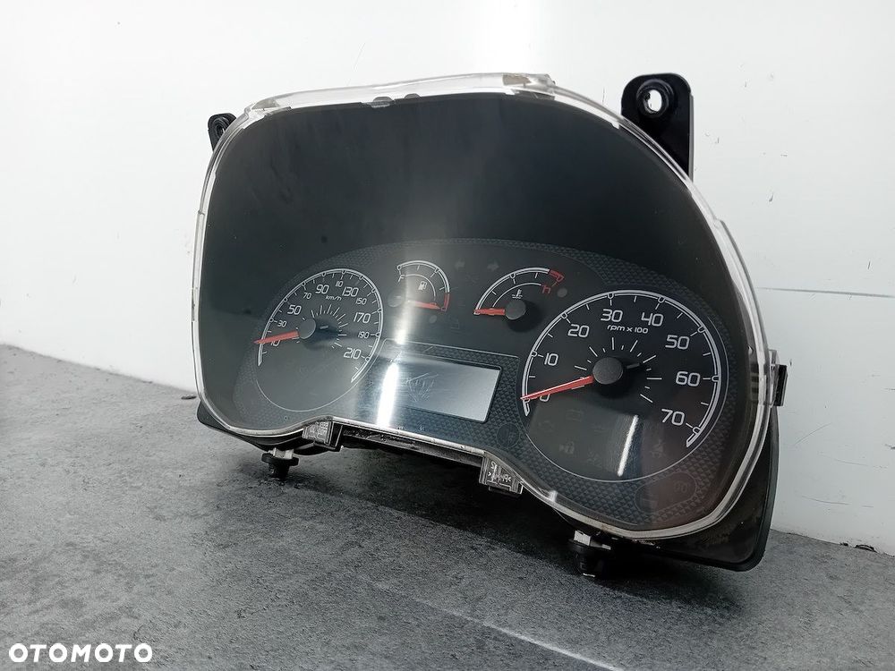 LICZNIK FIAT FIORINO IV 1367830080 1.3 JTD - 5
