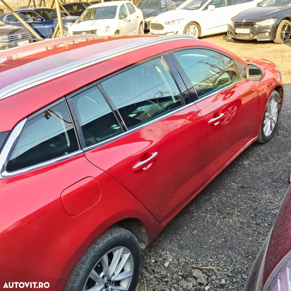 Renault Megane ENERGY dCi 110 INTENS - 4