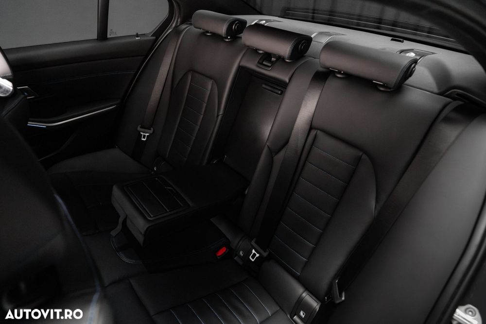 BMW Seria 3 - 37