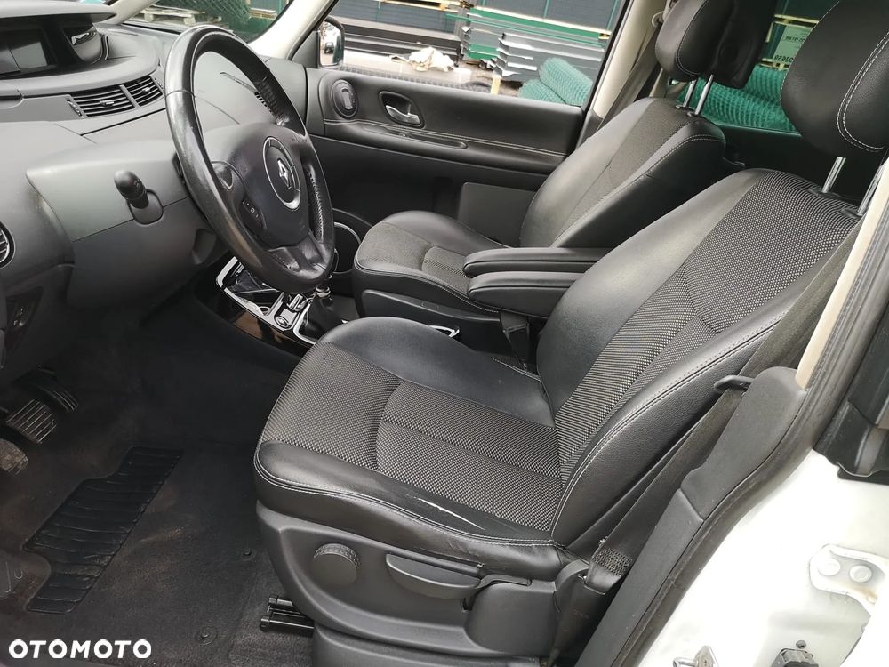 Renault Espace 2.0 dCi FAP Tech Run - 22