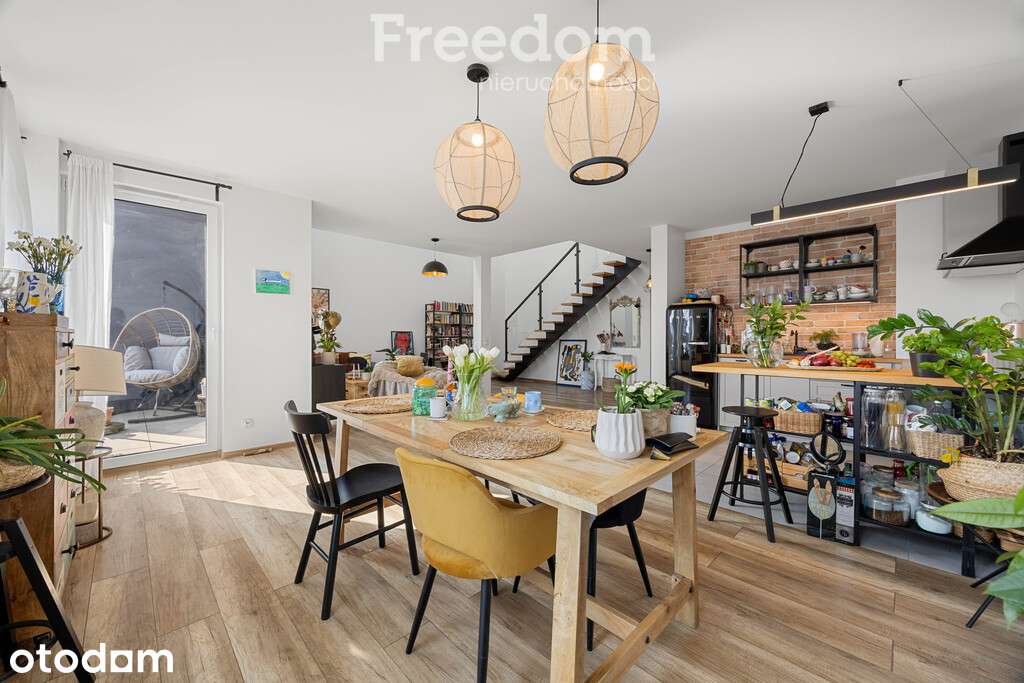Dwupoziomowe 85 m² + antresola i 2 balkony