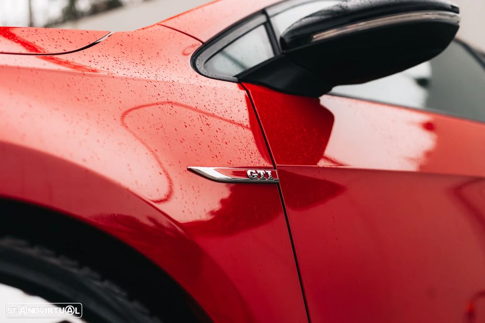 VW Golf 2.0 TSI GTI DSG Performance - 16