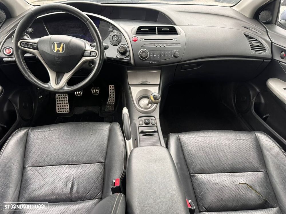 HONDA Civic VIII Hatchback (FN, FK) 1.4 Gasolina 83 cv  61 kW 2005 - 2008 L13A7 para peças - 13