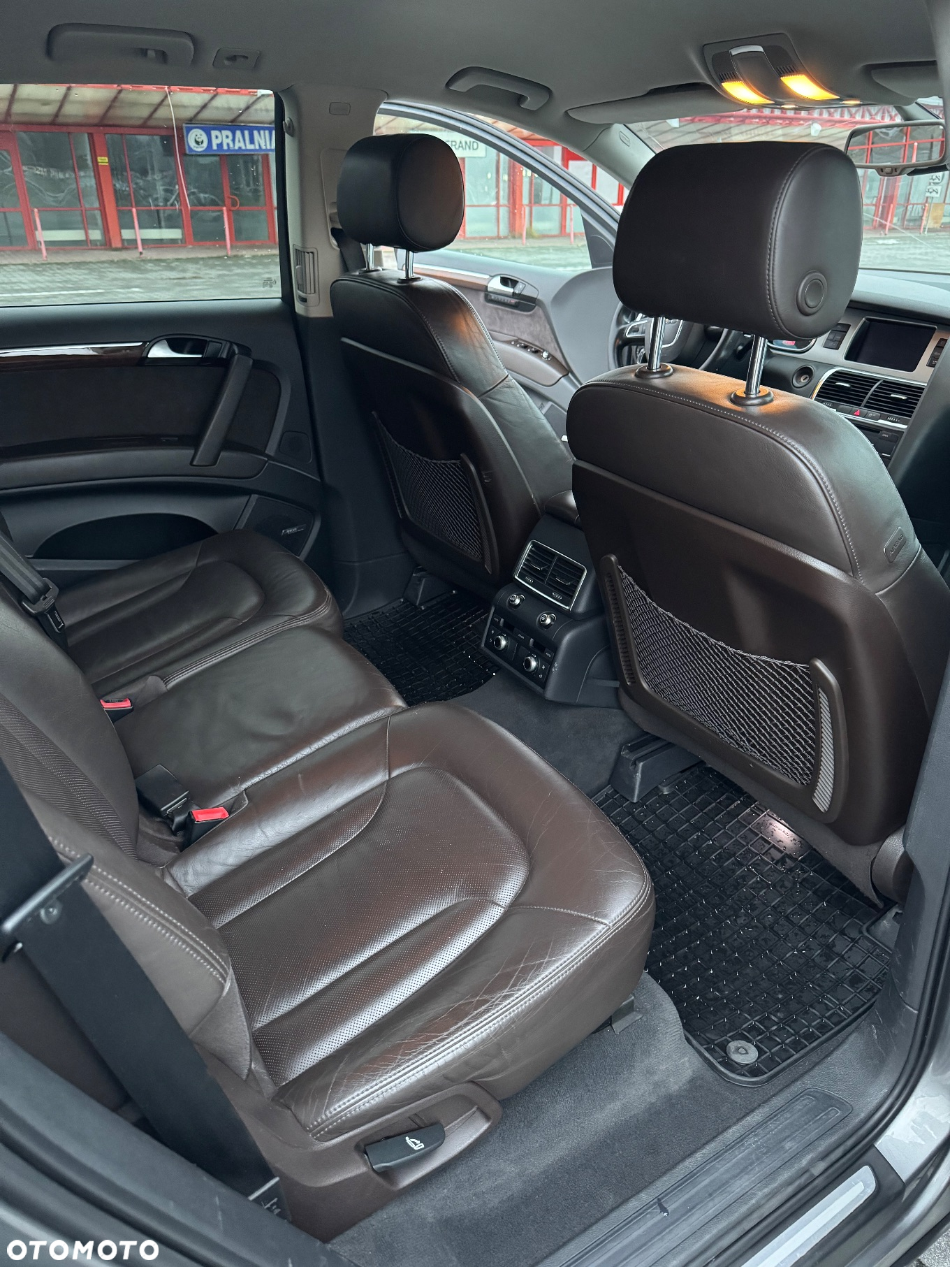 Audi Q7 - 12