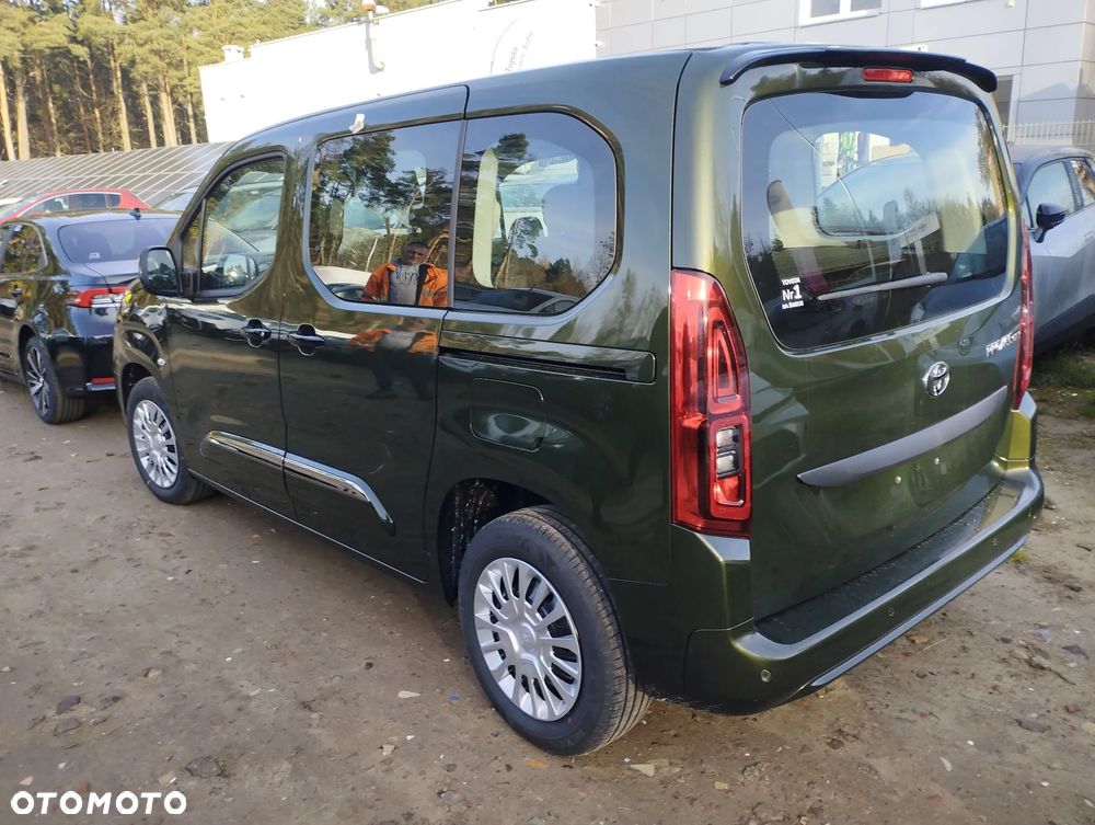 Toyota Proace City Verso 1.5 D-4D Business - 3