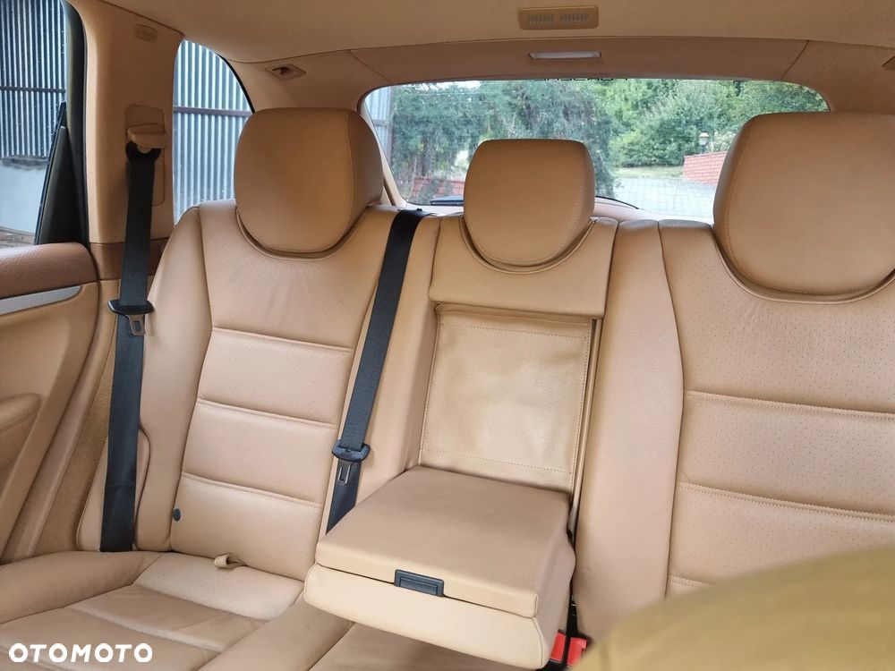 Porsche Cayenne - 17