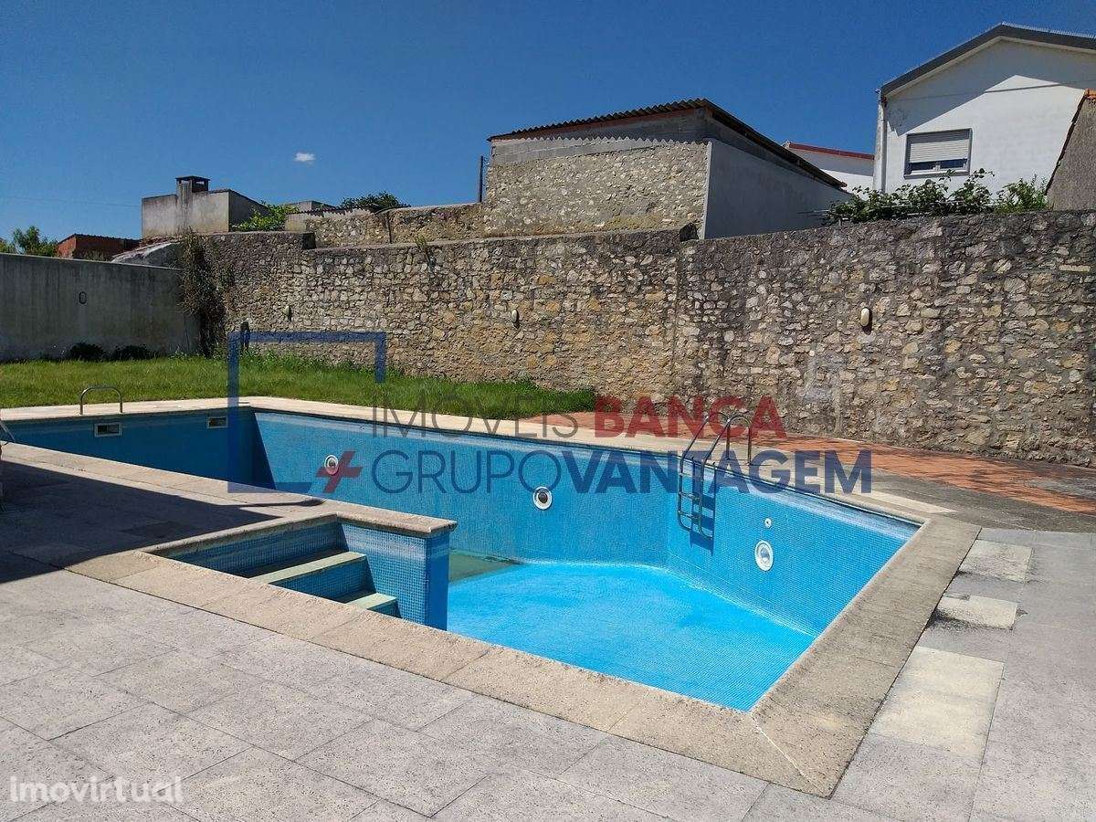 Excelente Moradia do século XIX, recentemente restaurada, c/10 quar... - Grande imagem: 3/28