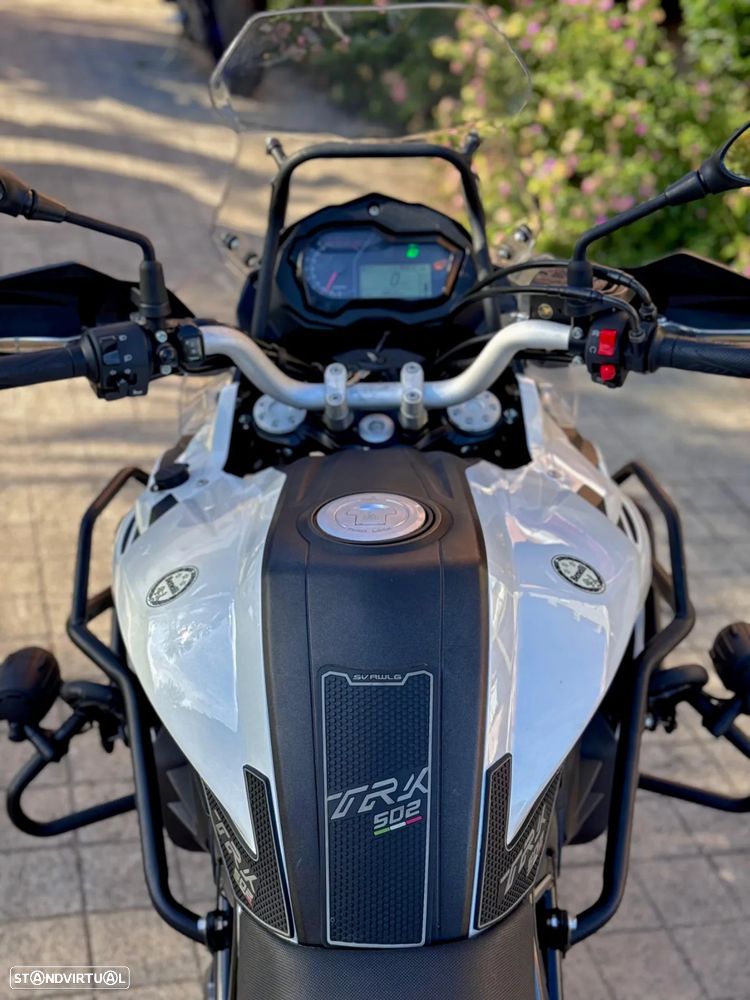 Benelli TRK 502 - 8