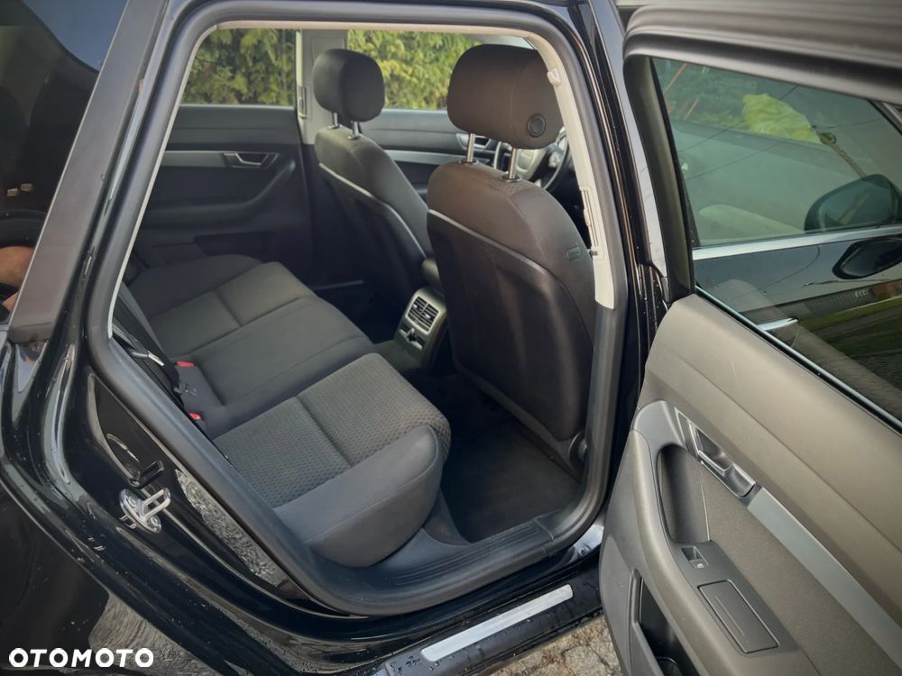 Audi A6 Avant 2.0 TDI DPF - 13