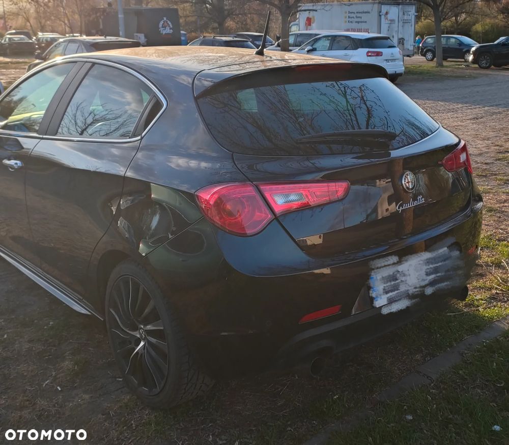 Alfa Romeo Giulietta - 12
