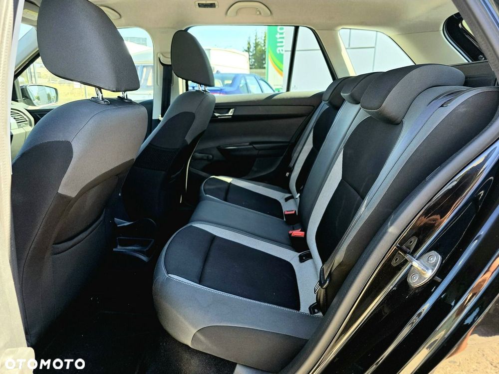 Skoda Fabia 1.2 TSI Active - 12