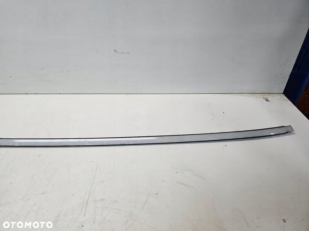 LISTWA DACHOWA PRAWA AUDI A1 8X 8X3853706C BIAŁA - 2