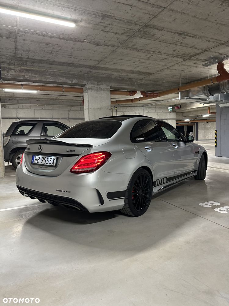 Mercedes-Benz Klasa C AMG 43 4-Matic - 3