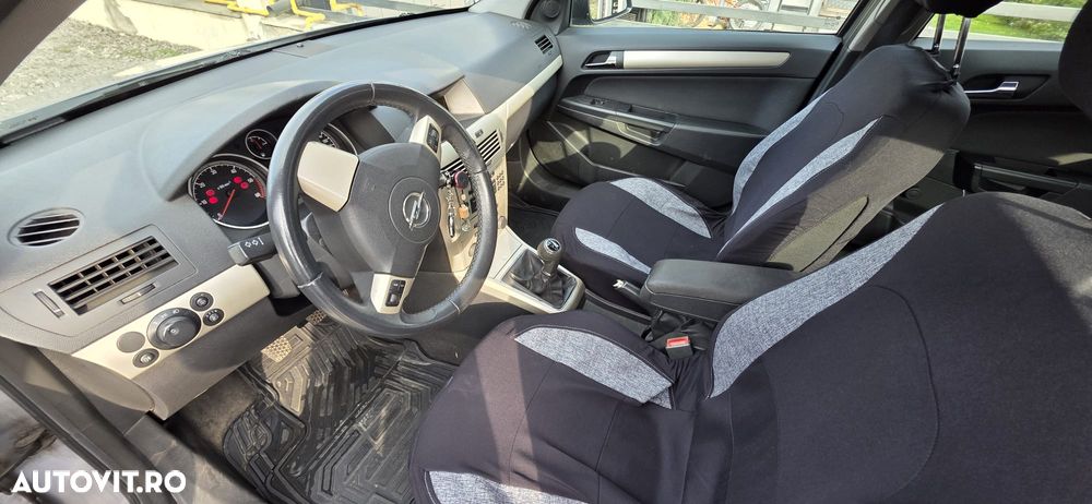 Opel Astra - 8