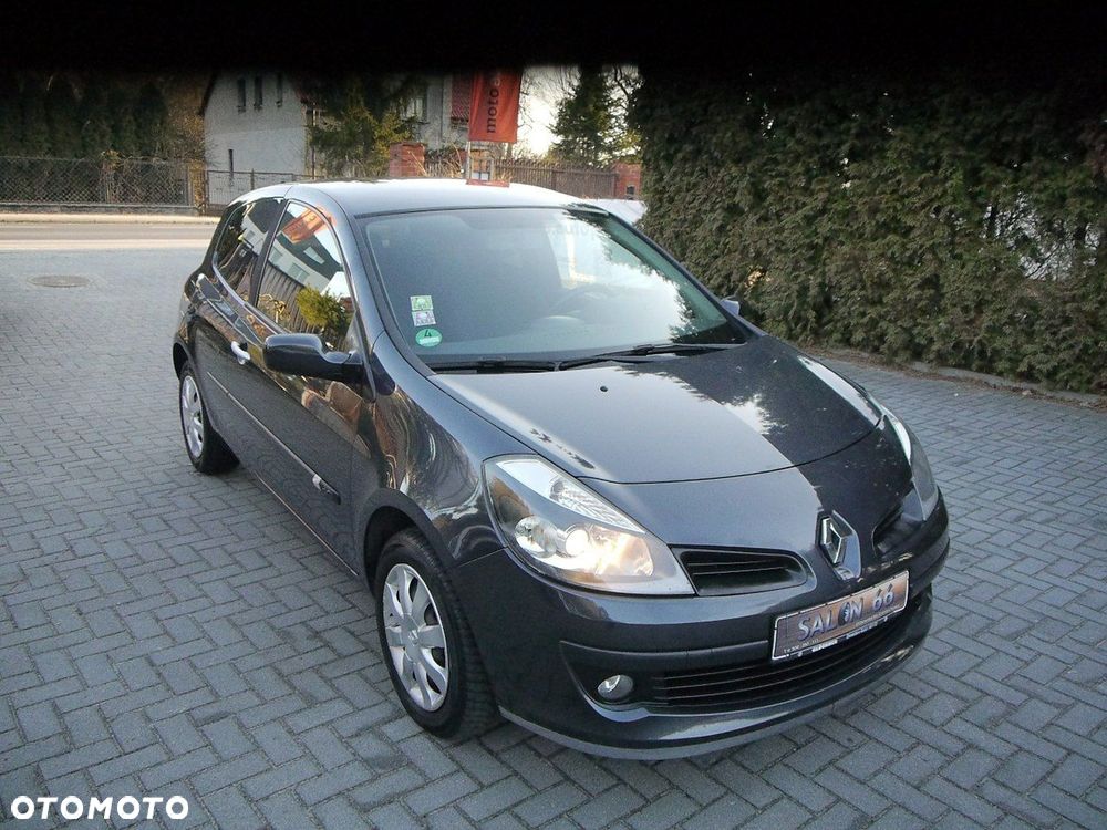 Renault Clio 1.5 dCi Privilege - 3