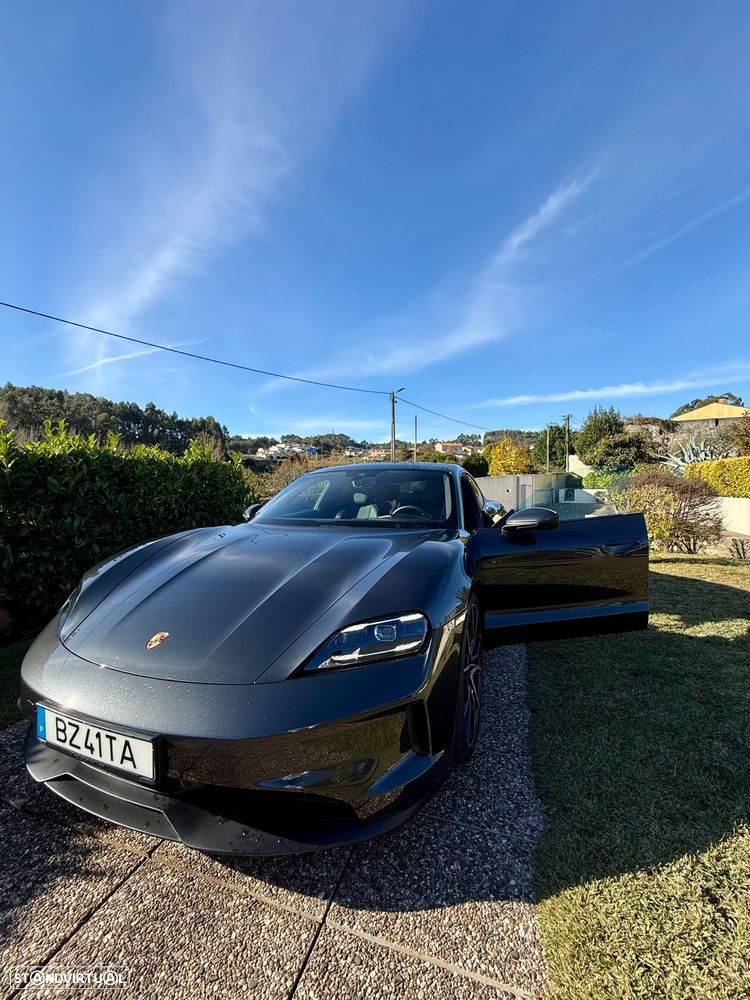Porsche Taycan Bateria Performance Plus - 16
