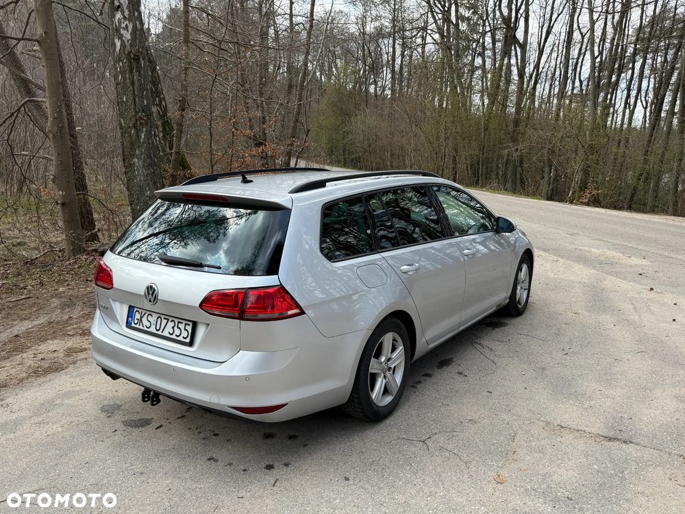 Volkswagen Golf 2.0 TDI (BlueMotion Technology) Comfortline - 6