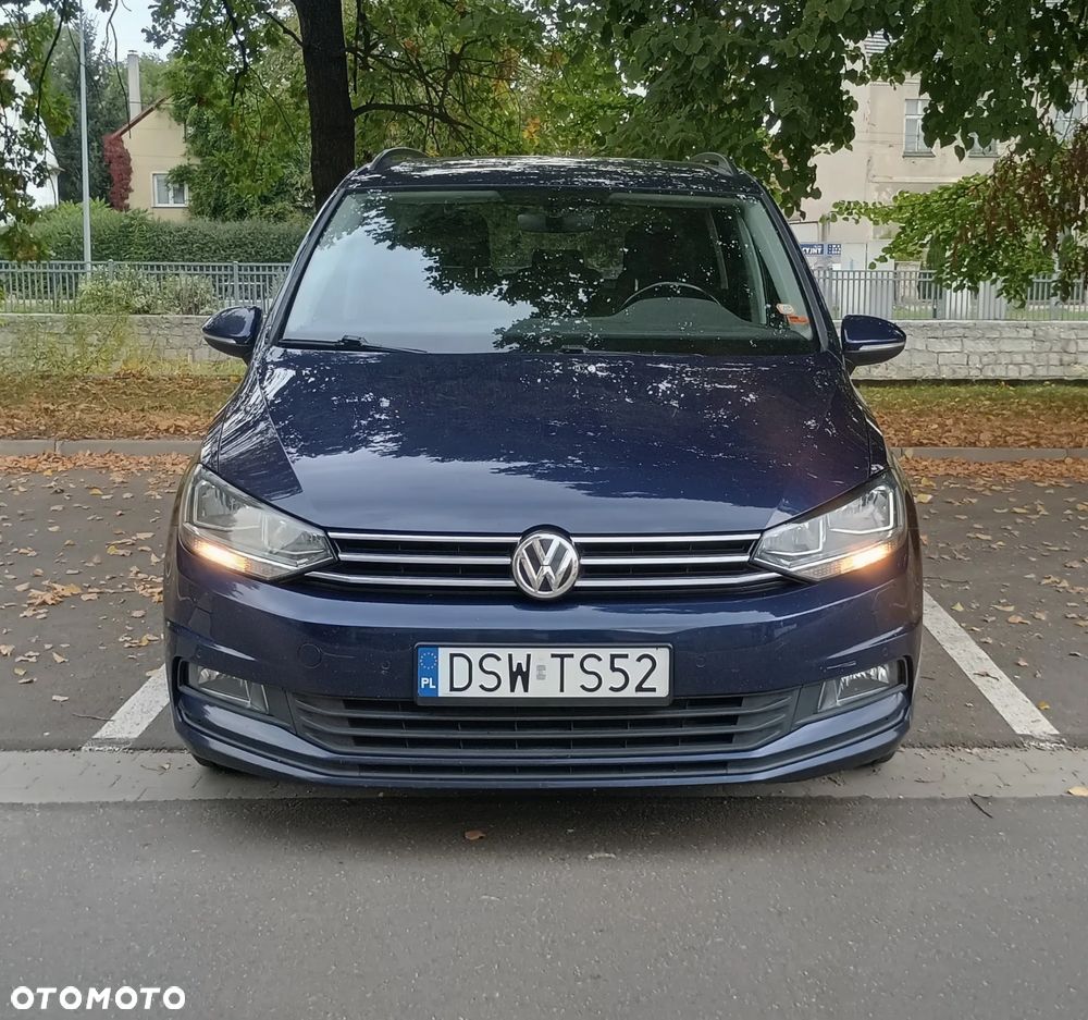 Volkswagen Touran - 2