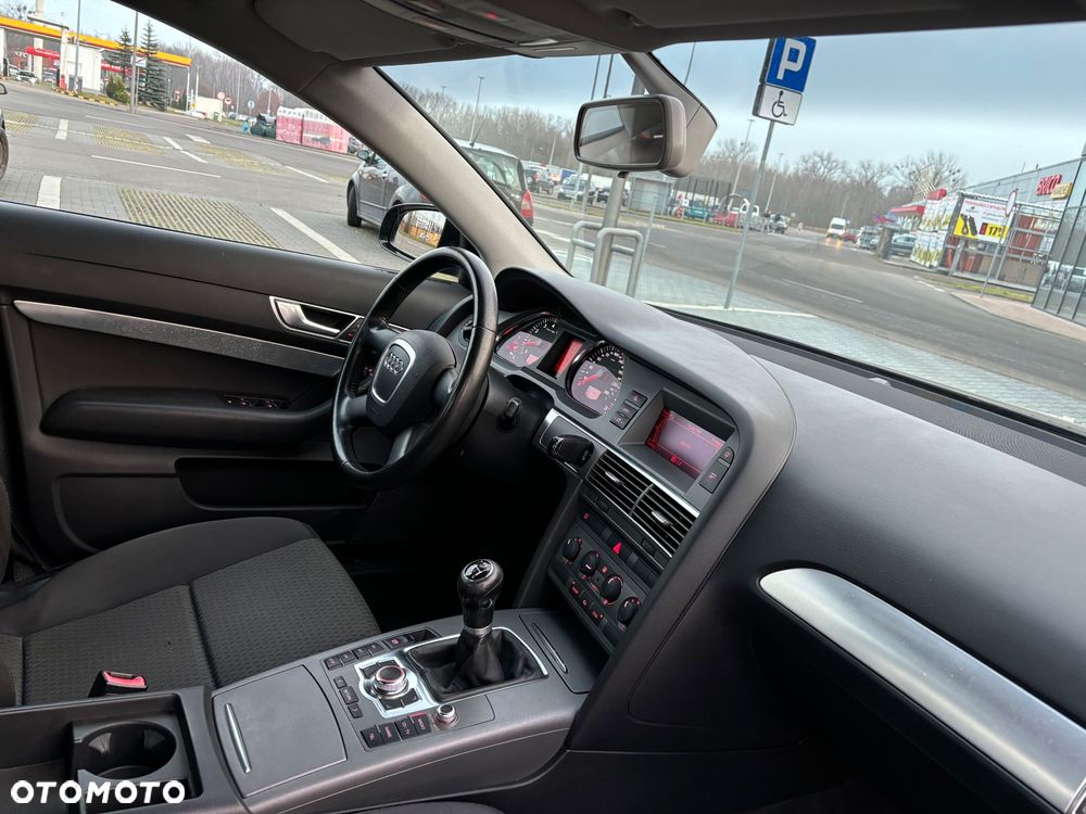Audi A6 Limousine 2.4 - 11